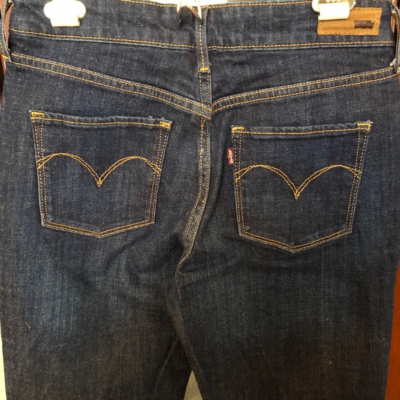 Levi’s Classic Rise Bootcut Jeans - Picture 3 of 4